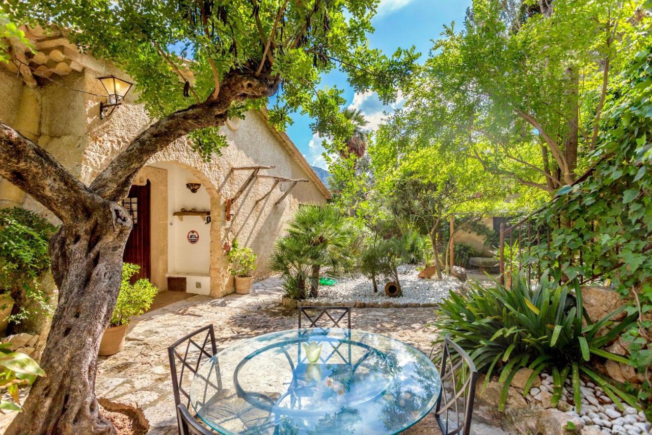 Villa Calvario By Sealand Villas Pollença Exteriör bild